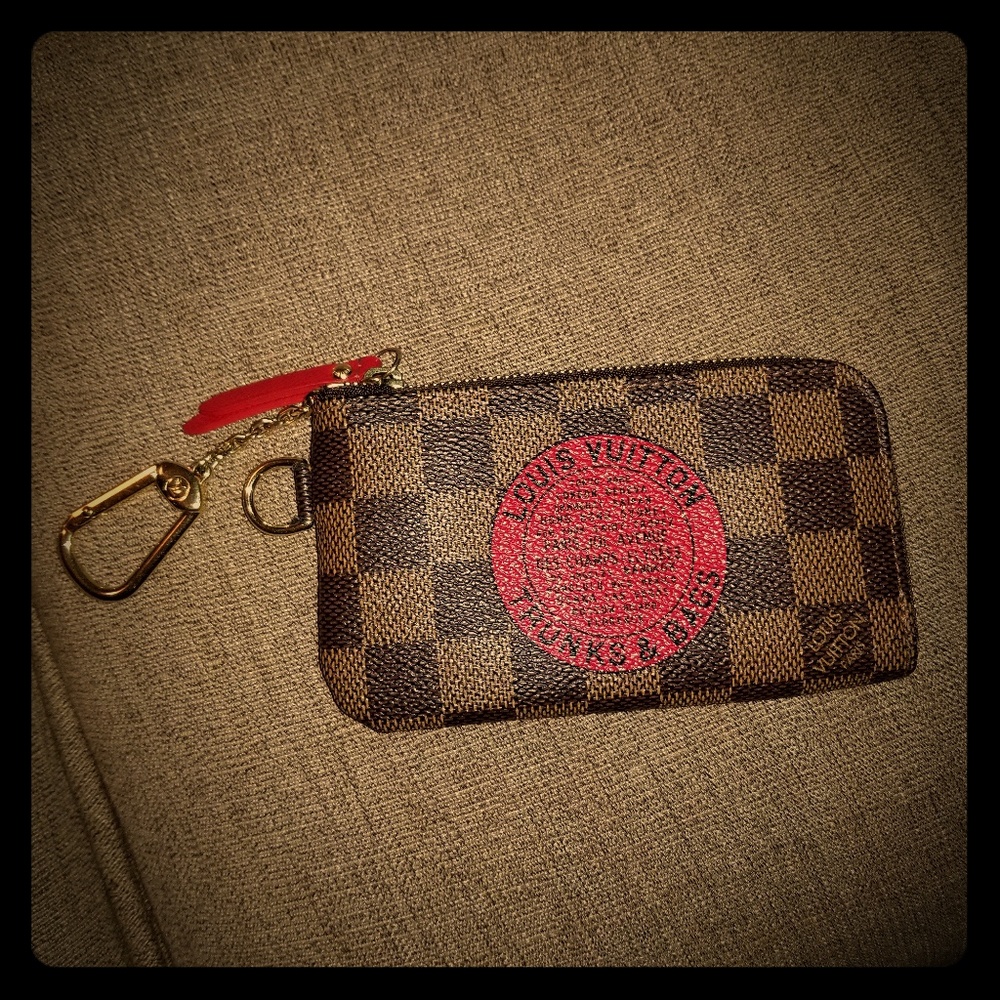 Louis vuitton damier ebene trunks cles (LE)